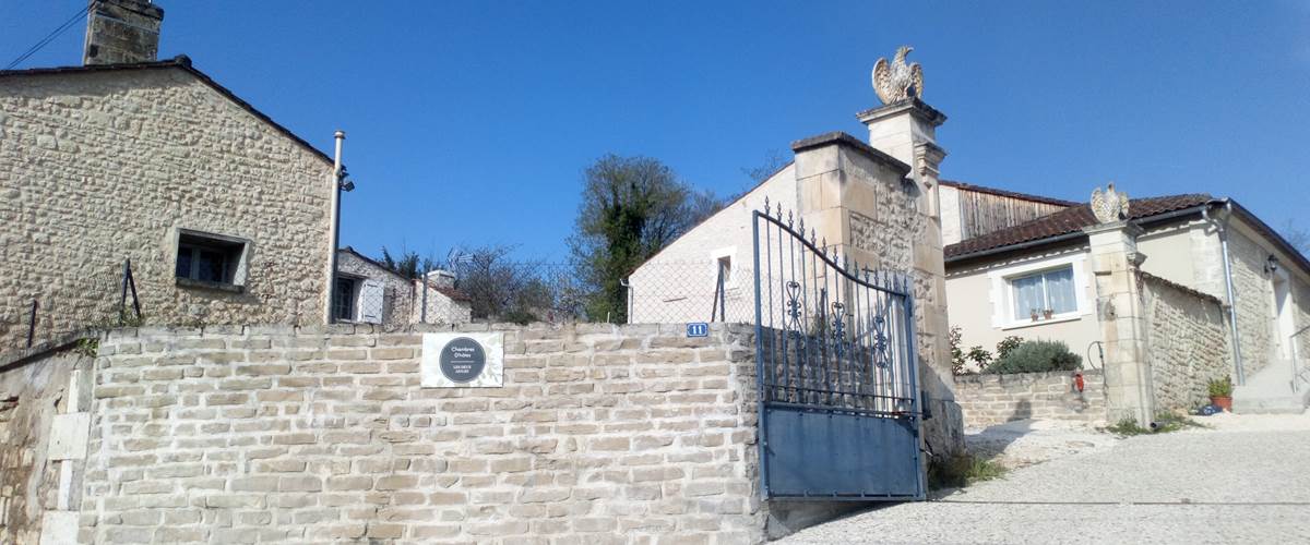 Gites et Chambre d'hôtes Les deux Aigles