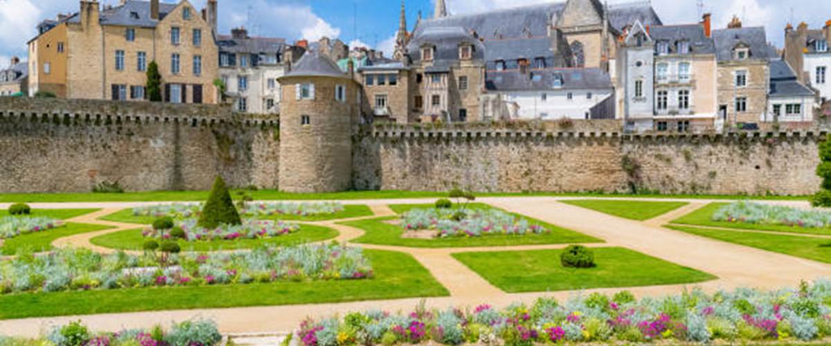 rempart Vannes-carousel