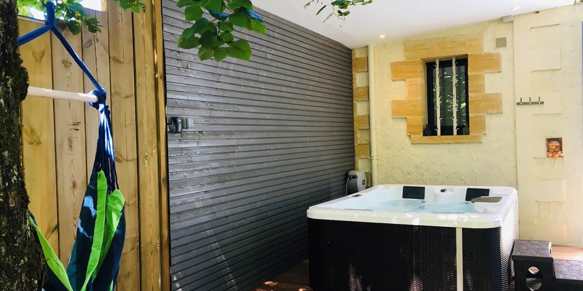 Tournesol&Anémone-week-end-amoureux-spa-privatif-Sarlat