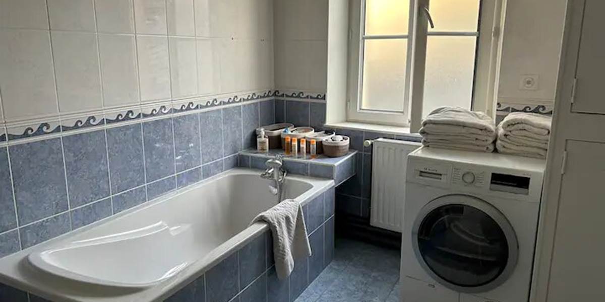ROUSSEAU-SERVICE-Chambre-Fécamp-salle-de-bain