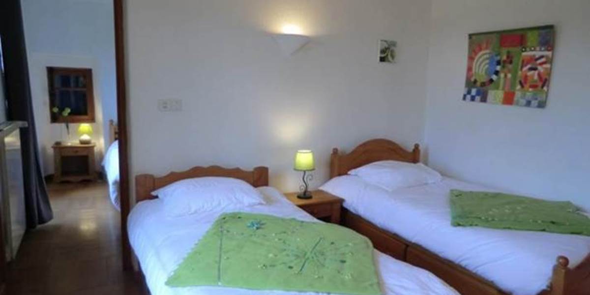 gîte Ombre bleue, ombre bleue du figuier gîtes et chambres d'hôtes avec piscine Ardèche