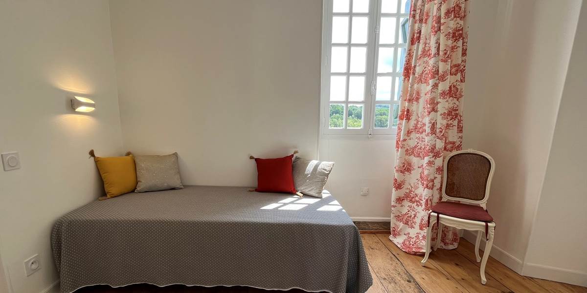 Boudoir attenant : coin salon privé ou 3ème couchage séparé