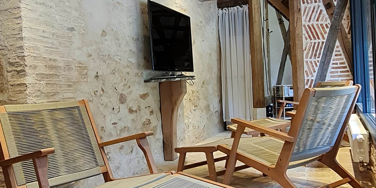 Salon de détente (côté entrée du gîte)