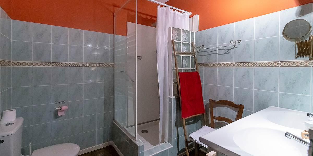GITE salle de bain d'eau