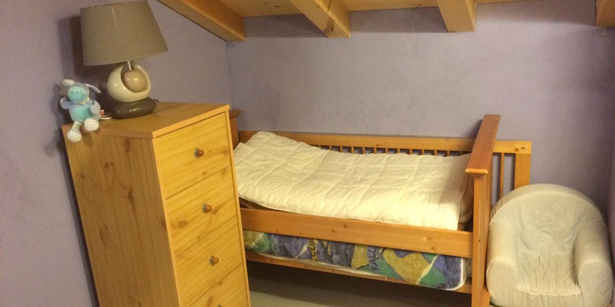 Lit d'enfant de 70x140 cm, pour le couchage d'un enfant de 3 à 7 ans, supplémentaire