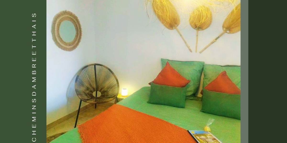 CHAMBRE A LA CROISEE DES CHEMINS.JPEG