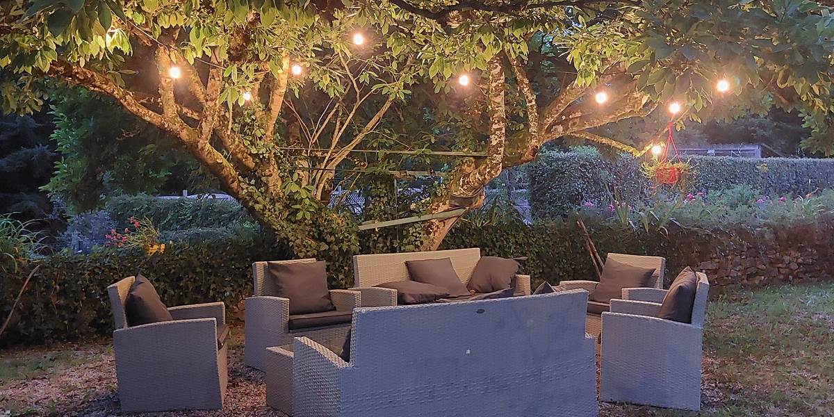 Soirée douce sous le magnolia, plaisir simple au Ranch des Lacs