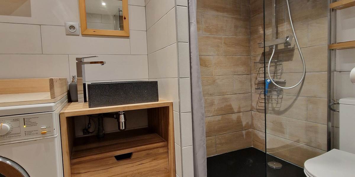 AUTRE SALLE DE BAIN POSSIBLE