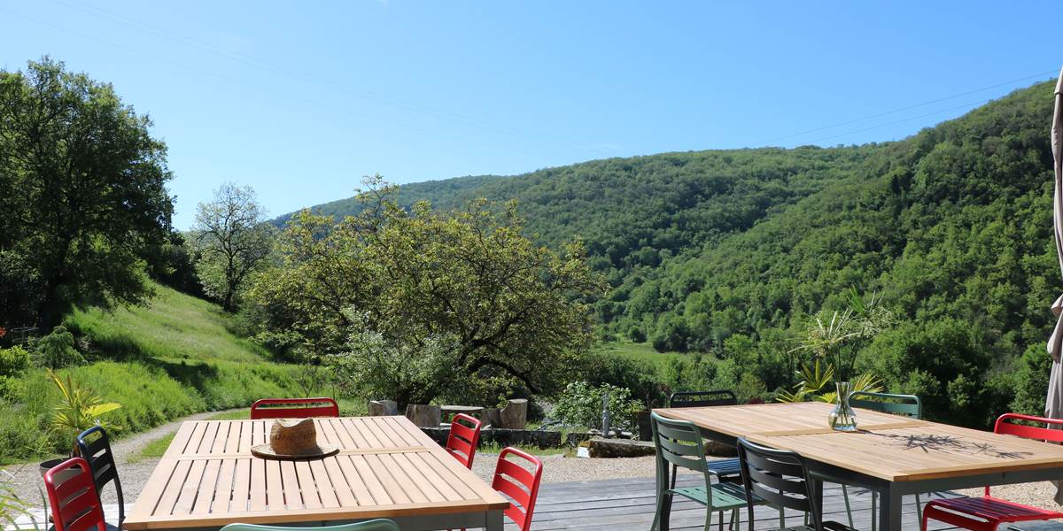 Terasse Chambre d'hôte proche Figeac