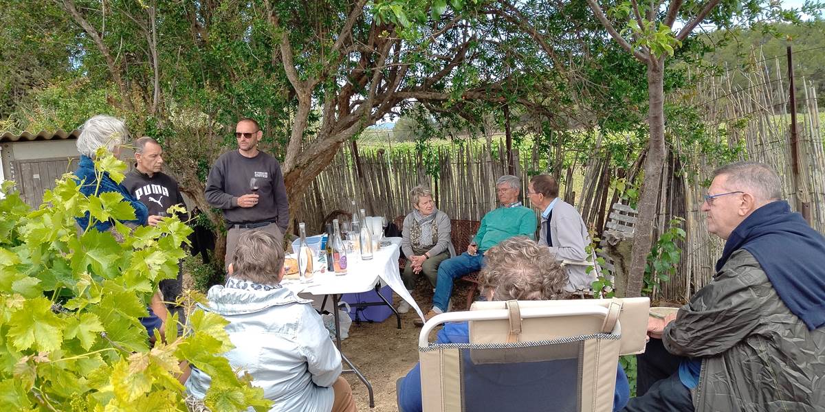 Pique nique au potager à Le Coq du Nord -Mailhac