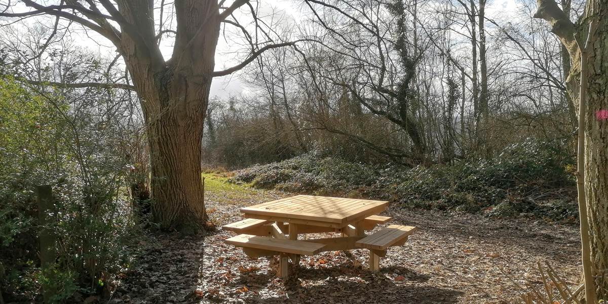 FM07 table Plaine rue du Stade