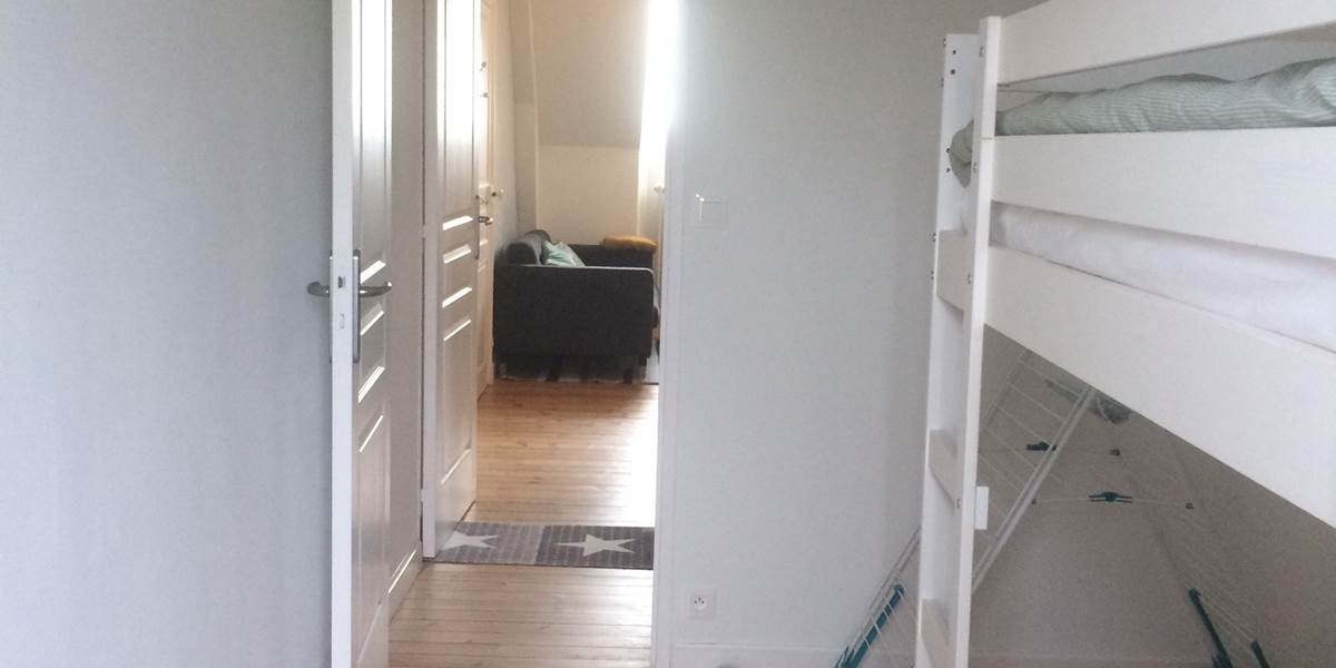 Chambre d'hote la Korrigane_Binic-Etables sur mer_ Hotel_Vue depuis lit superpose