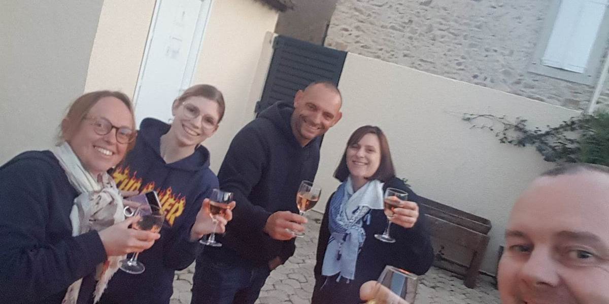 Le Coq du Nord Mailhac c'est aussi des moments en famille 🍷😍