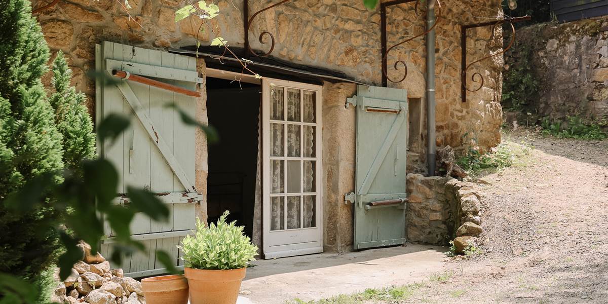 Accès par l'extérieur de la chambre double (possible également par l'intérieur)