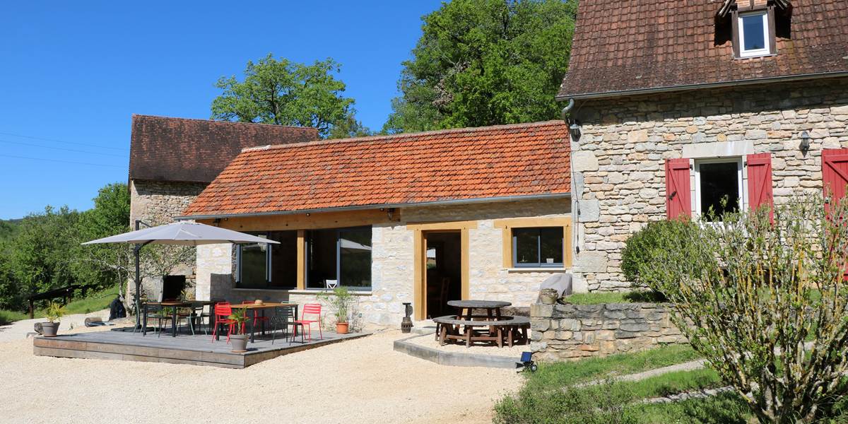 Grand gite terrasse proche Figeac