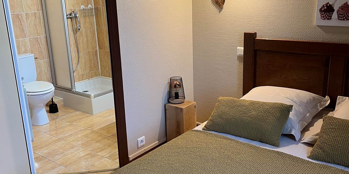 Ensuite Chambre Double / Ensuite Double Bedroom