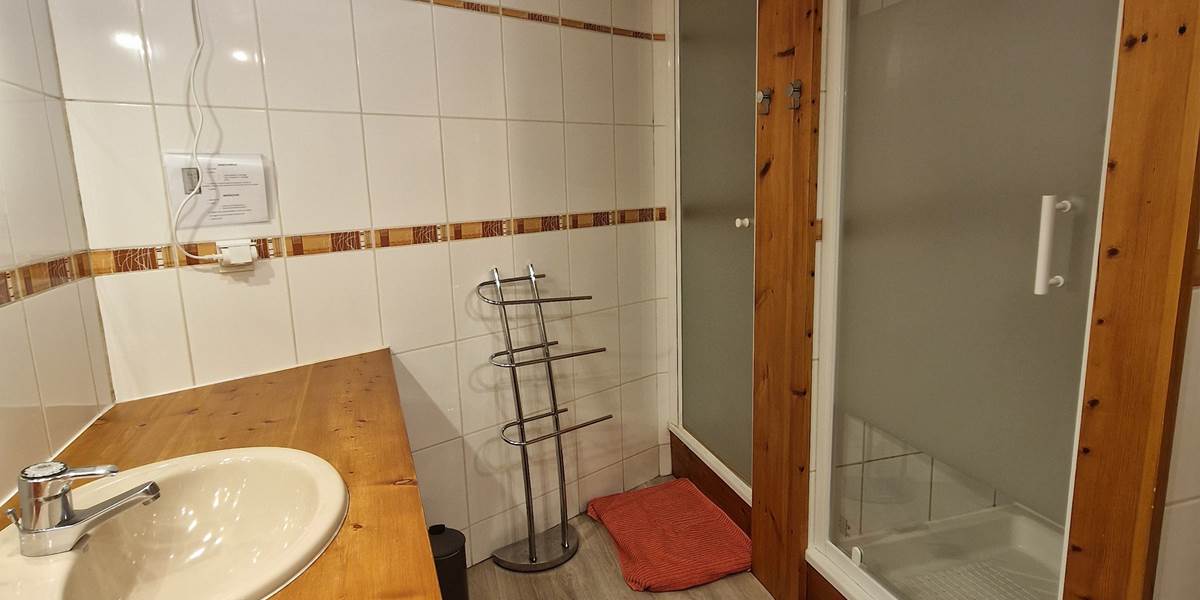 SALLE DE BAIN POSSIBLE