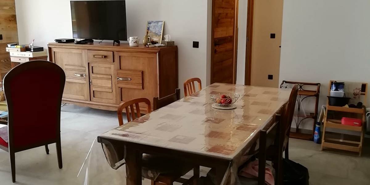 L'oxalis-70m²-n°812-appartement-Taninges-salon-de-télévision-table-à-manger