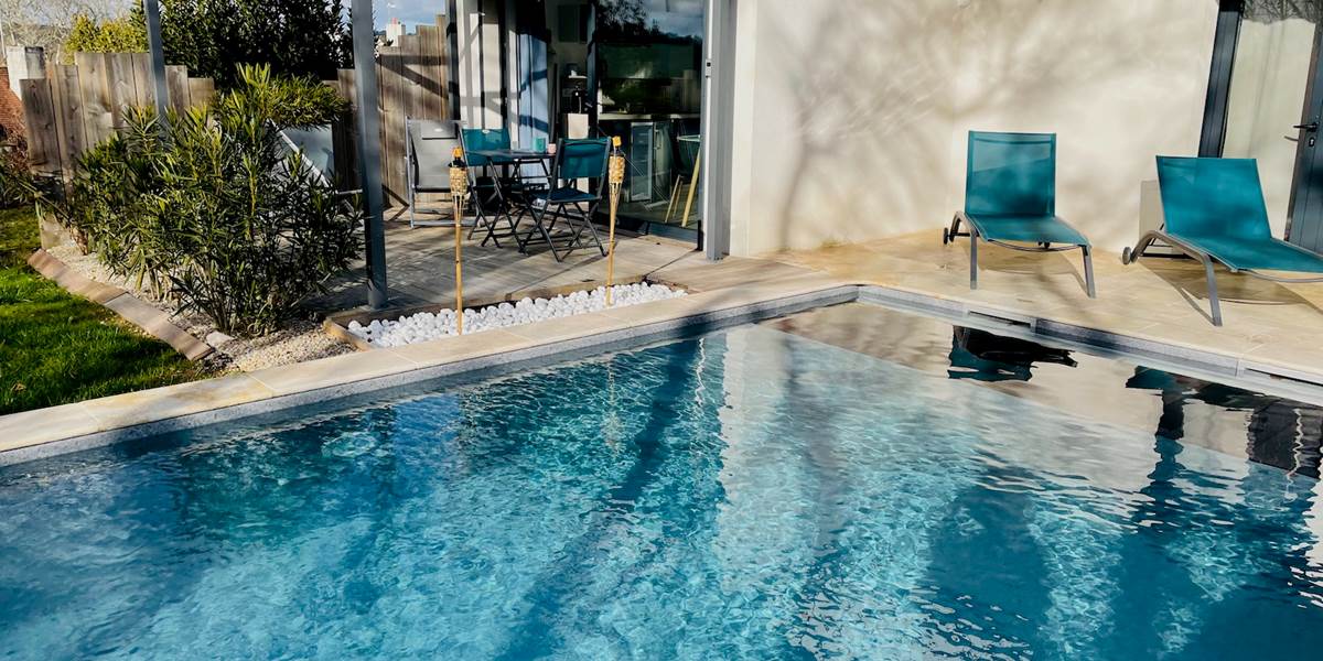piscine-chauffee-sarlat-dordogne