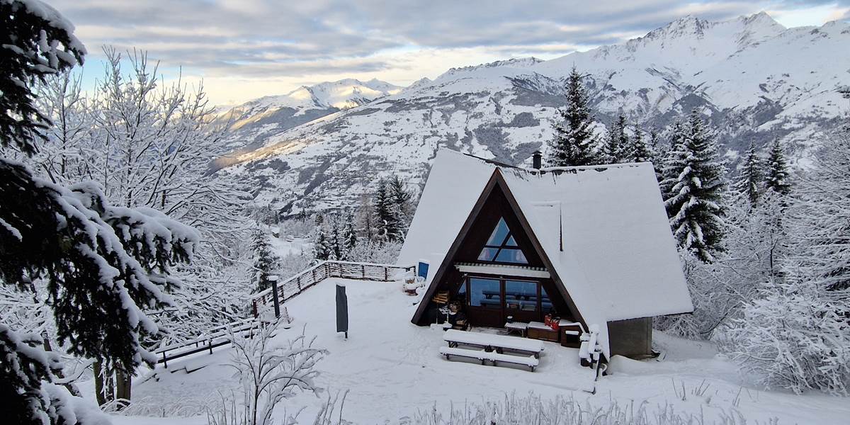 LE CHALET L HIVER