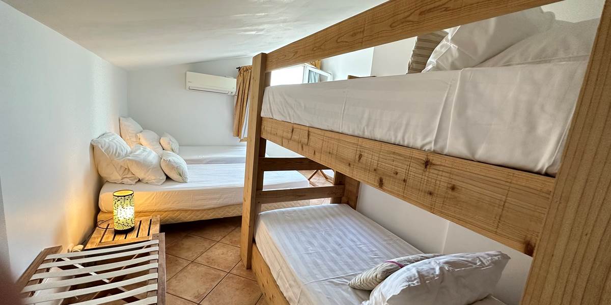 la chambre Marmaille (ses lits superposés, 1er étage)