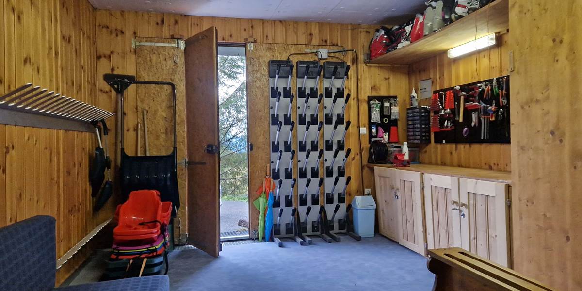 SKI ROOM NIVEAU GARAGE