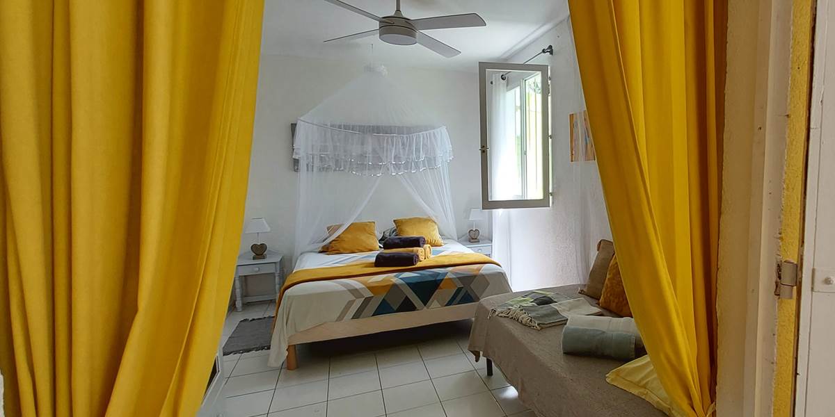 le CARAMBOLE Chambre