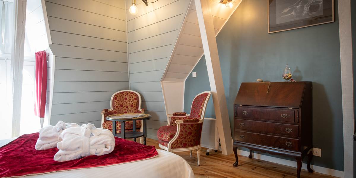 chambretourzoomsalonbureau