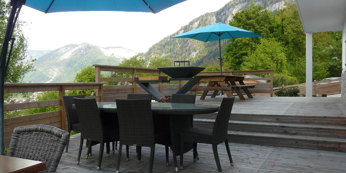 terrasse commune avec les chambres d'hôtes