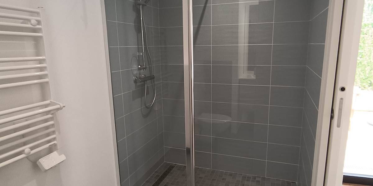 douche accès PMR