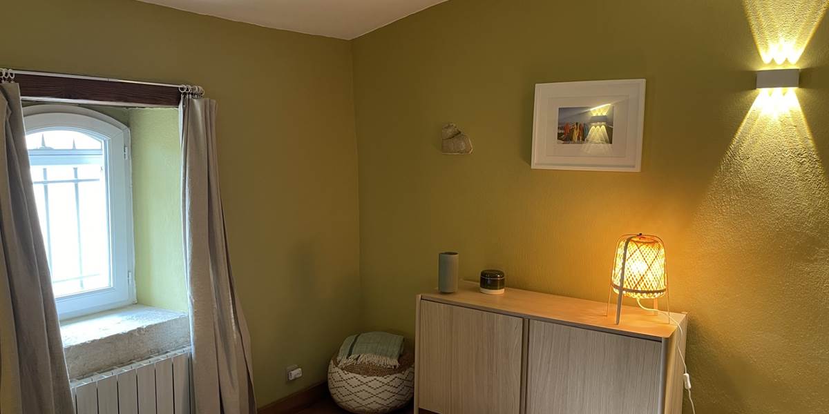 CHAMBRE OLIVE 2E`ME E´TAGE commode MF