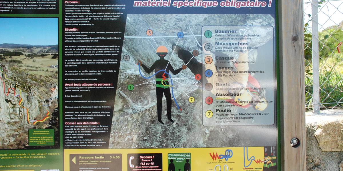 Les Chalets de la Margeride: Consignes Via Ferrata
