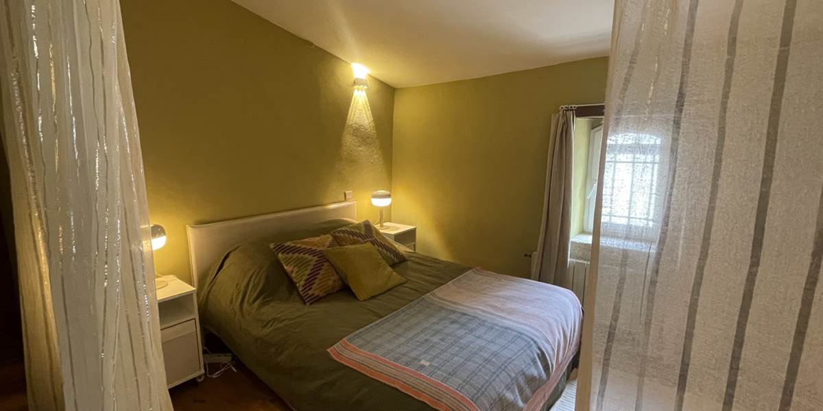 CHAMBRE OLIVE 2E`ME E´TAGE vue ensemble MF