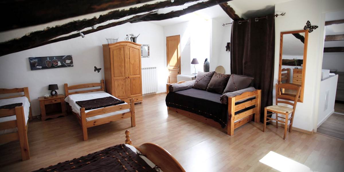gîte Ombre bleue, ombre bleue du figuier gîtes et chambres d'hôtes avec piscine Ardèche