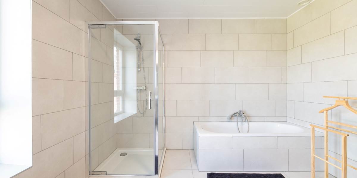 Gîtes de Juliane et Eric - Au jardin de Mamy bleue - gîte 4 personnes - salle de bain