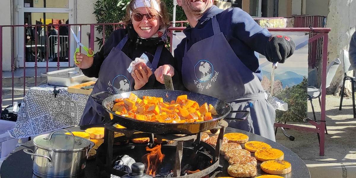 Le Coq du Nord-Mailhac cuisine à la Fête de la Courge