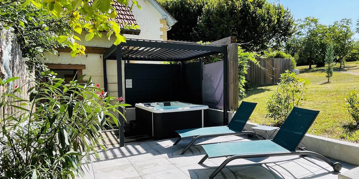 spa privatif-location-Sarlat-Dordogne