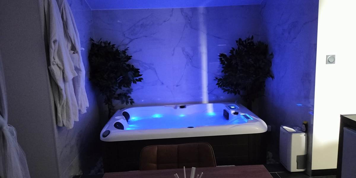 jacuzzi A NOU'DEUX