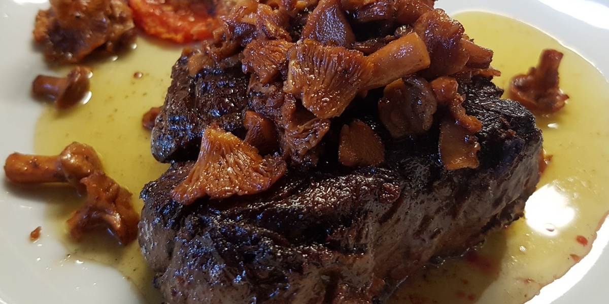 pavé de boeuf dans le filet race limousine Menu du Chef Le Ranch des Lacs