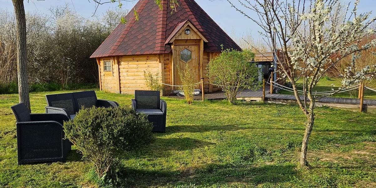 Logement insolite sancerre, Chambres d'hôtes piscine  Chambres d'hôtes Sancerre