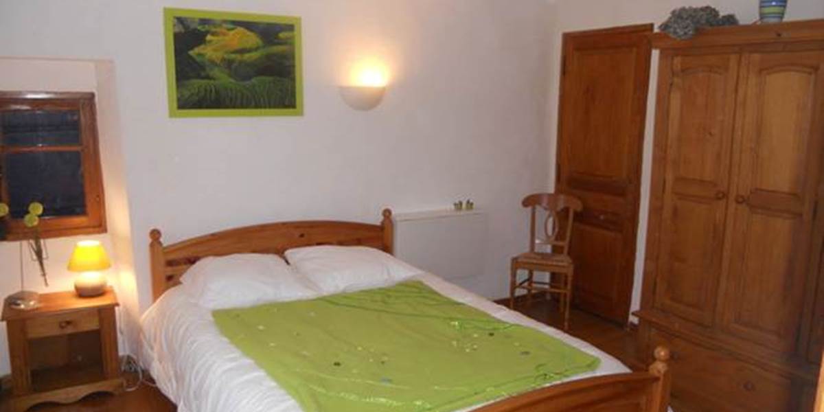 gîte Ombre bleue, ombre bleue du figuier gîtes et chambres d'hôtes avec piscine Ardèche