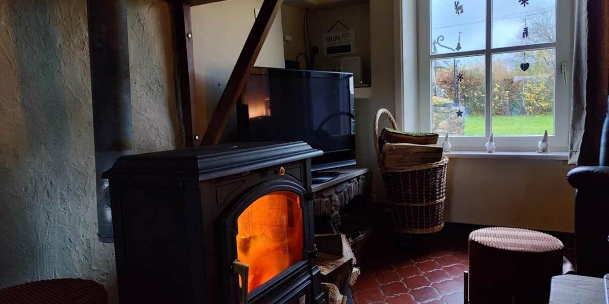 maison de vacances avec feu au bois