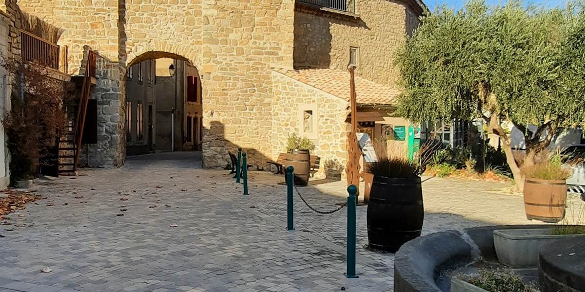 Mailhac et ses vieilles pierres