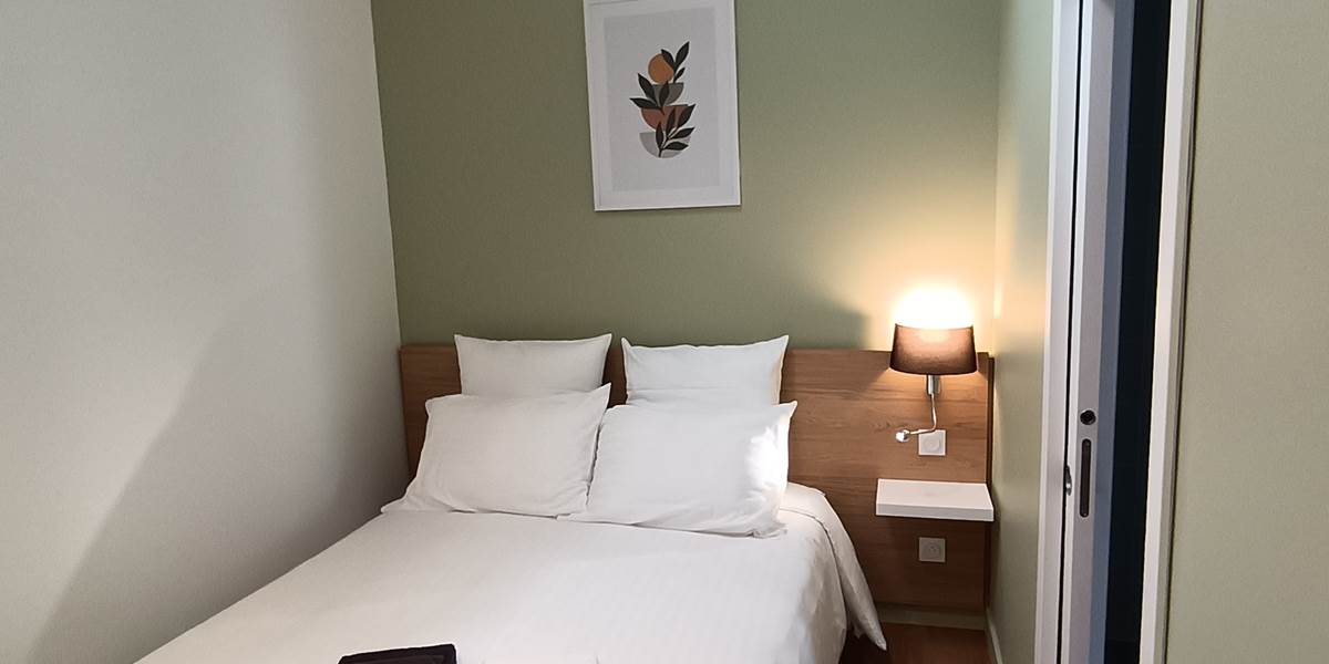 chambre couchage 140