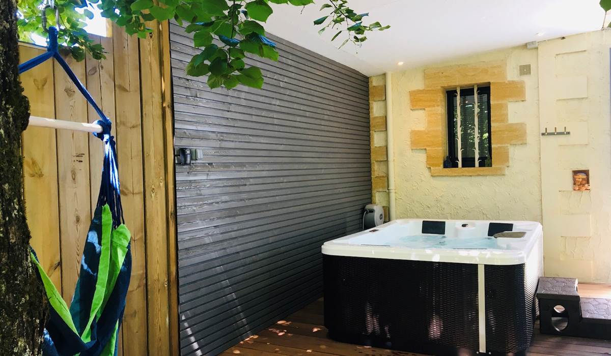 Tournesol&Anémone-week-end-amoureux-spa-privatif-Sarlat