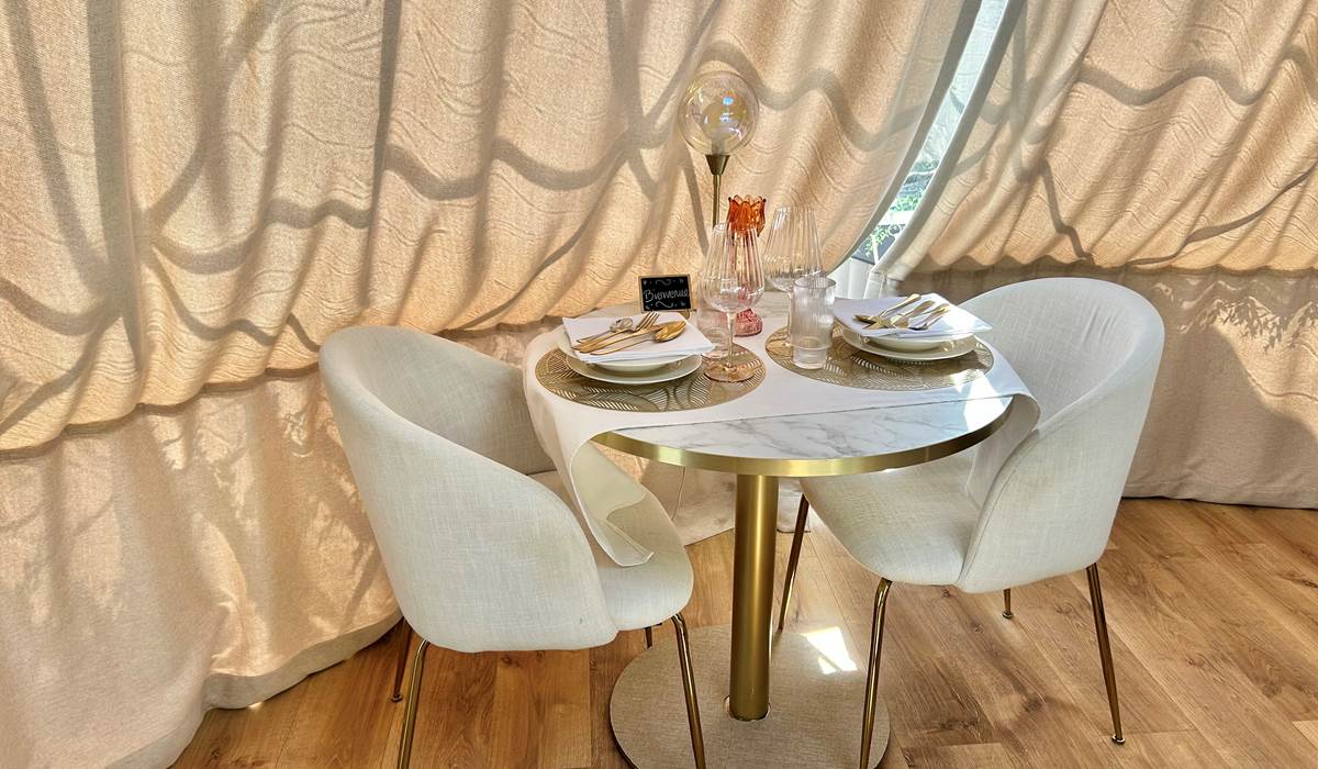 Coin repas en amoureux