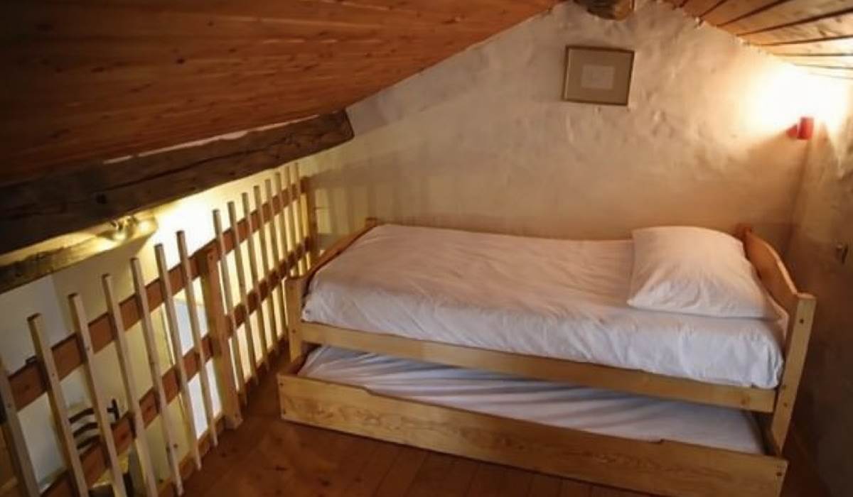 gîte Cahors, chambre  vieilles pierres authentiques