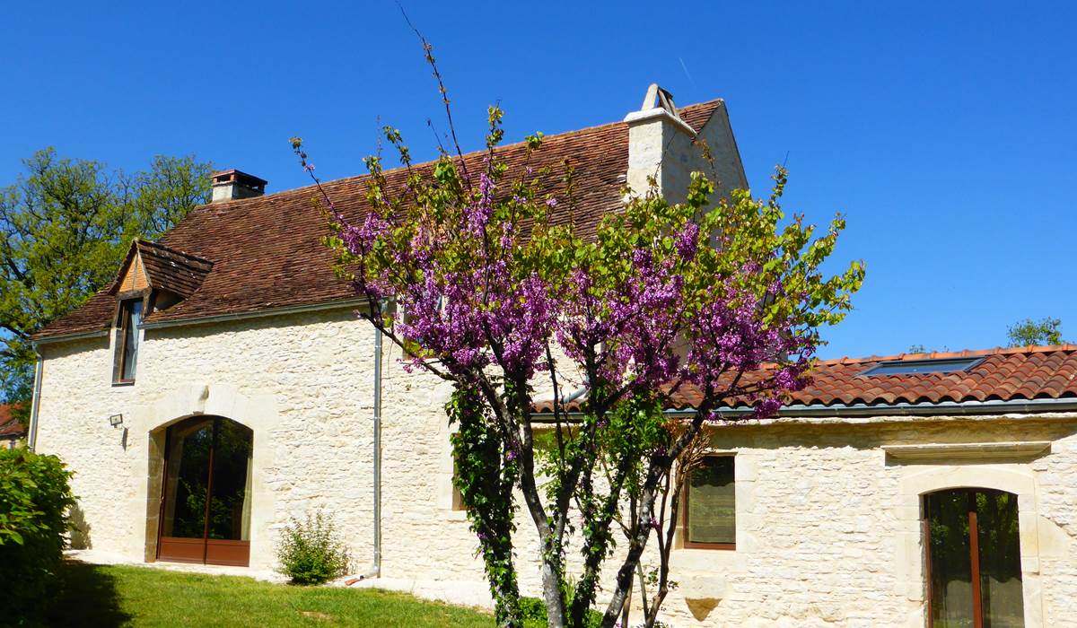 Maison pierre et toit Périgourdin : les gites de fred