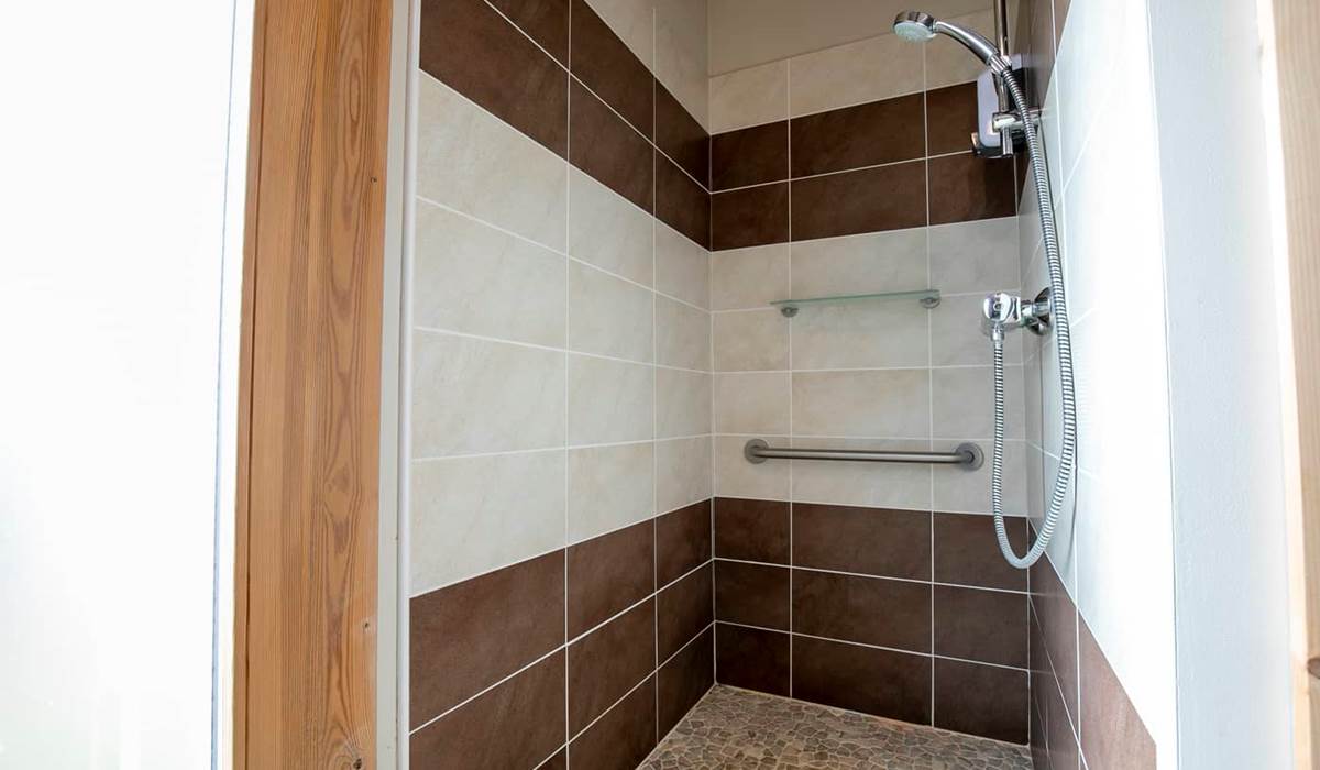 Douche à l'italienne