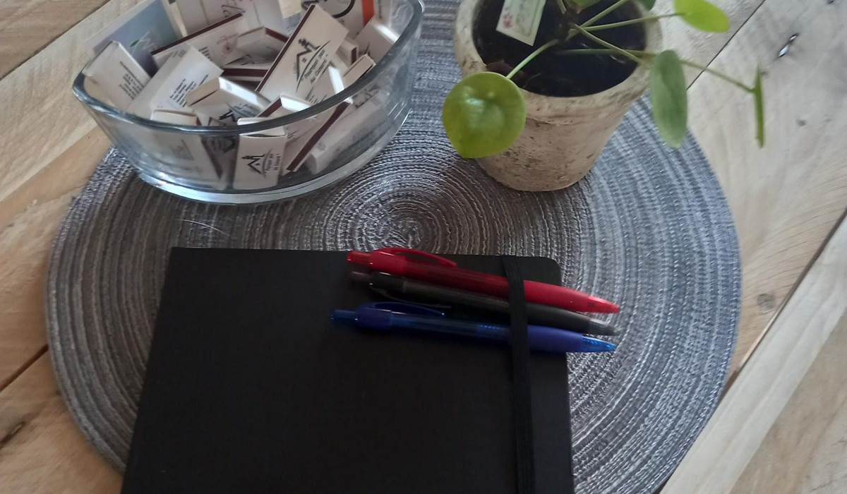 Bougies à la cire de soja ENTRE NOUS, plantes de chez Feurs de Cel,...